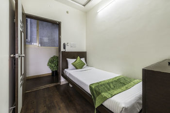 Treebo Golden Pearl Scarlet 3* Bangalore